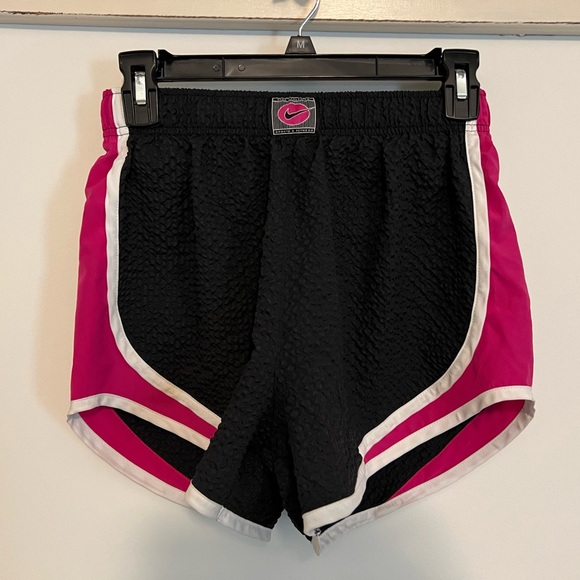 Nike Size Small Dri Fit Shorts - Picture 1 of 6
